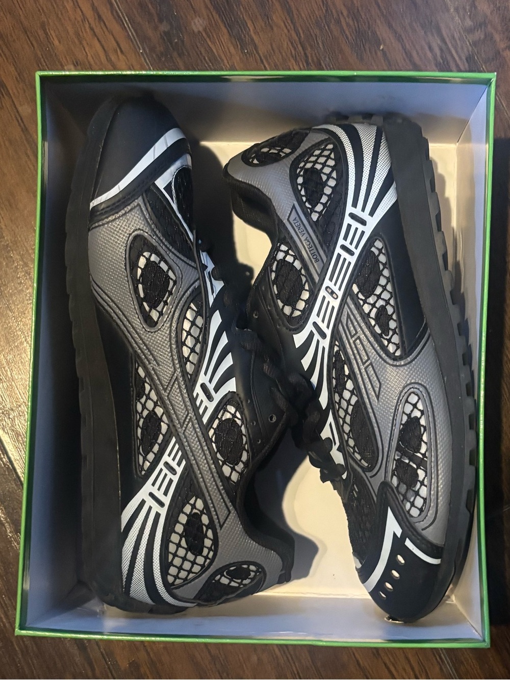 Men's Performance Sneakers in Black and Gray